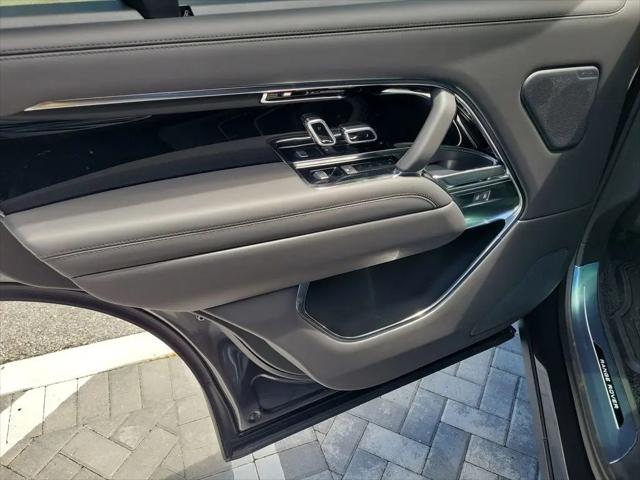 2026 Land Rover Range Rover P400 SE 7 Seat