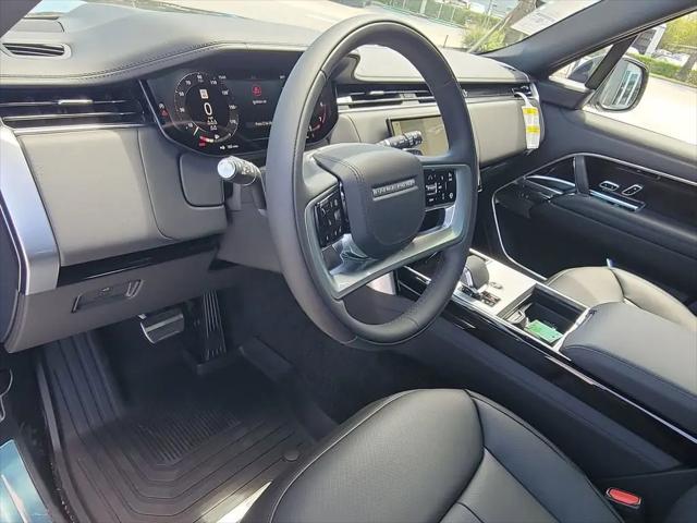 2026 Land Rover Range Rover P400 SE 7 Seat