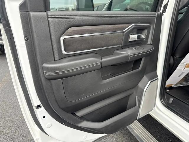 2026 Ram 2500 Laramie Crew Cab 4x4 64 Box