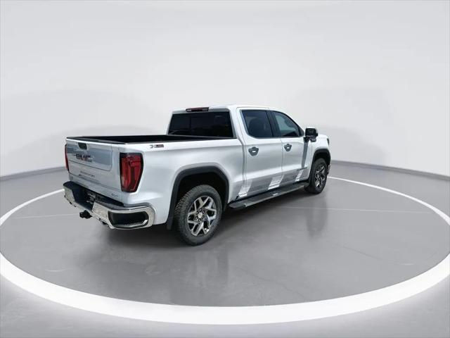 2026 GMC Sierra 1500 Crew Cab, Short Bed, SLT, 4WD