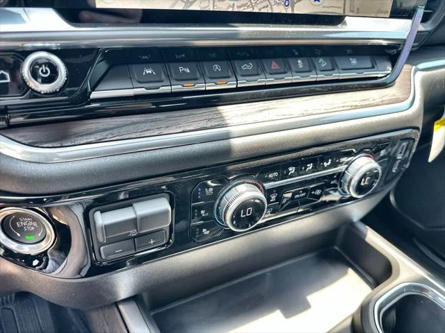 2026 GMC Sierra 1500 Crew Cab, Short Bed, SLT, 4WD