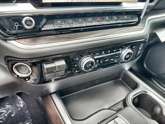 2026 GMC Sierra 1500 Crew Cab, Short Bed, SLT, 4WD