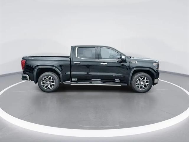 2026 GMC Sierra 1500 Crew Cab, Short Bed, SLT, 4WD
