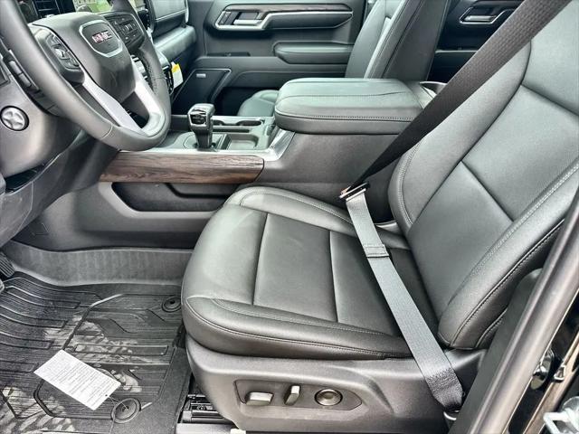 2026 GMC Sierra 1500 Crew Cab, Short Bed, SLT, 4WD