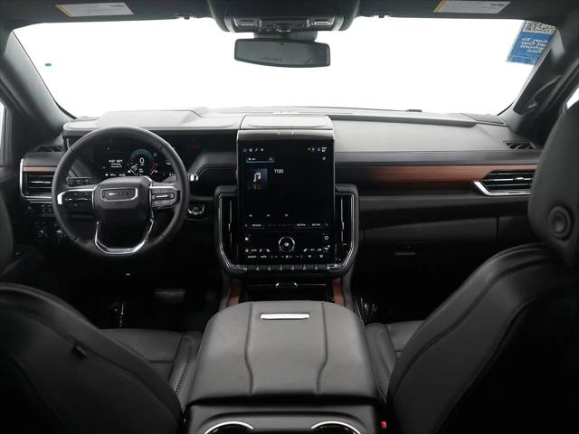 2025 GMC Yukon 4WD Denali