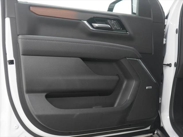 2025 GMC Yukon 4WD Denali