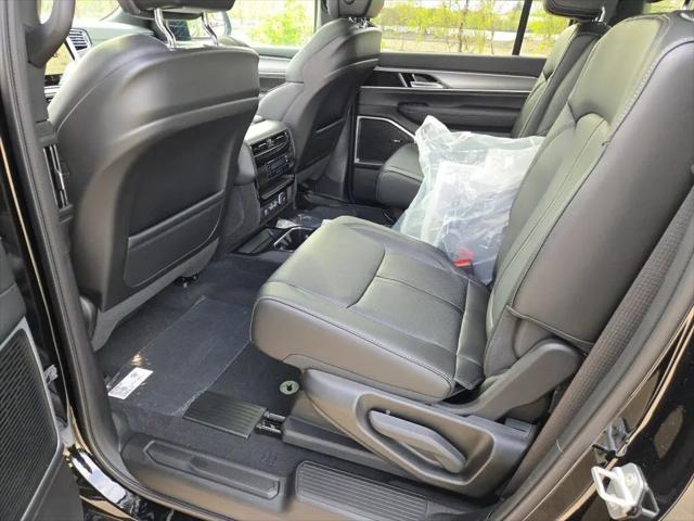2026 Jeep Grand Wagoneer 4x4