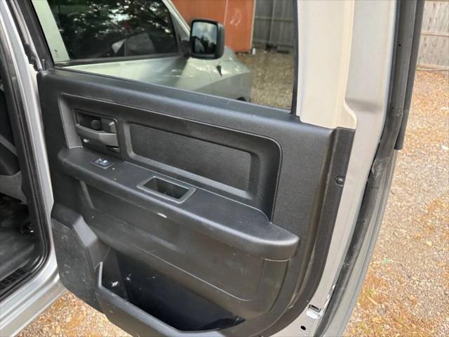 2022 Ram 1500 Classic Tradesman Crew Cab 4x2 5'7" Box