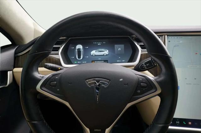 2013 Tesla Model S Standard
