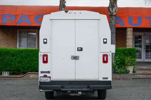2021 Chevrolet Express Cutaway Work Van