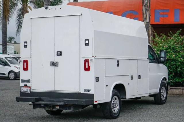 2021 Chevrolet Express Cutaway Work Van