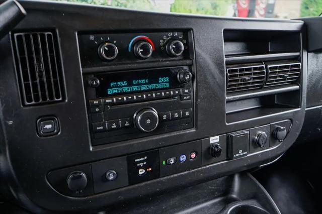 2021 Chevrolet Express Cutaway Work Van