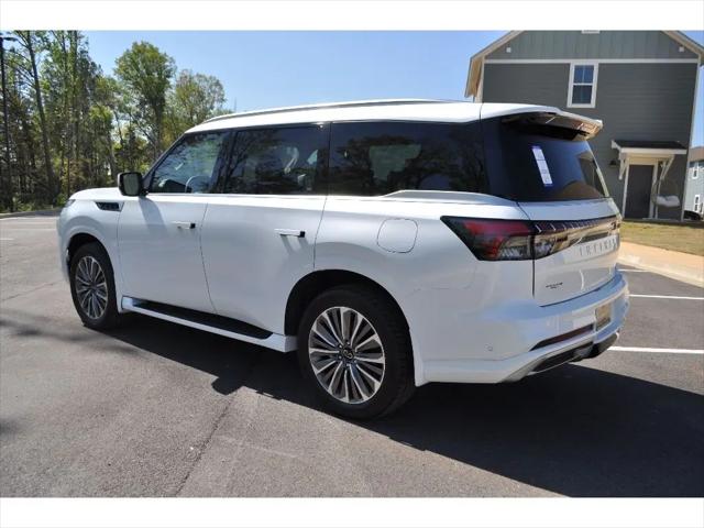 2026 INFINITI QX80 LUXE
