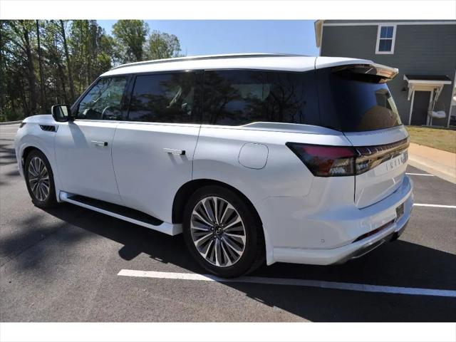 2026 INFINITI QX80 LUXE