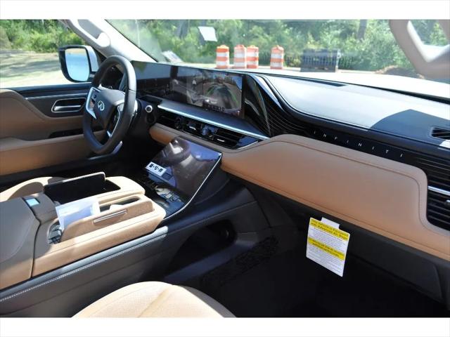 2026 INFINITI QX80 LUXE