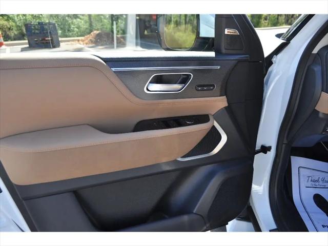 2026 INFINITI QX80 LUXE