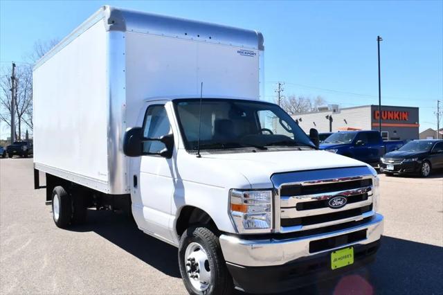 2027 Ford E-Series Cutaway E-Series Cutaway