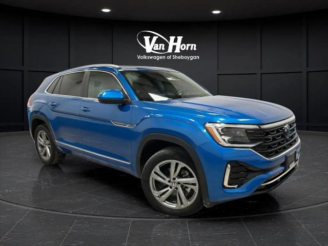 2024 Volkswagen Atlas Cross Sport 2.0T SEL R-Line for sale in Sheboygan, WI