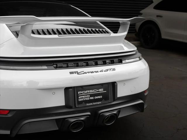 2026 Porsche 911 Carrera 4 GTS