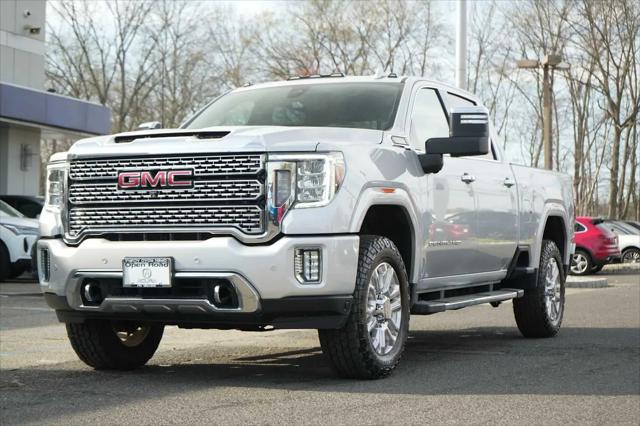 2022 GMC Sierra 2500HD 4WD Crew Cab Standard Bed Denali