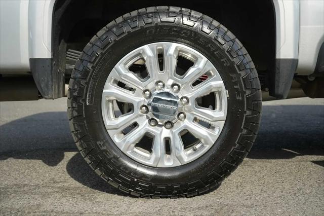 2022 GMC Sierra 2500HD 4WD Crew Cab Standard Bed Denali