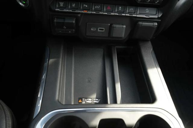 2022 GMC Sierra 2500HD 4WD Crew Cab Standard Bed Denali