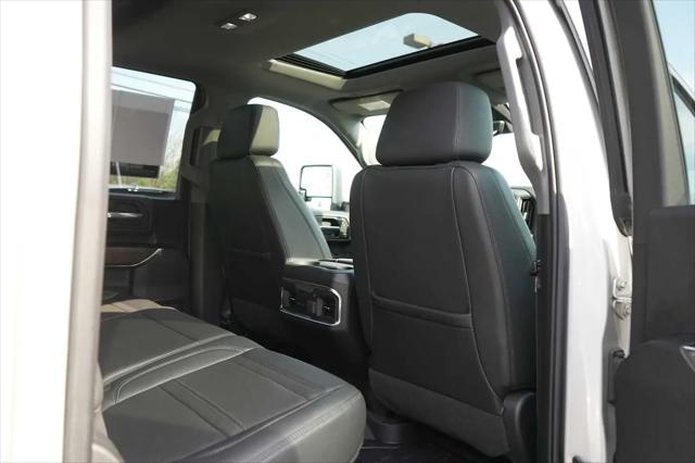 2022 GMC Sierra 2500HD 4WD Crew Cab Standard Bed Denali