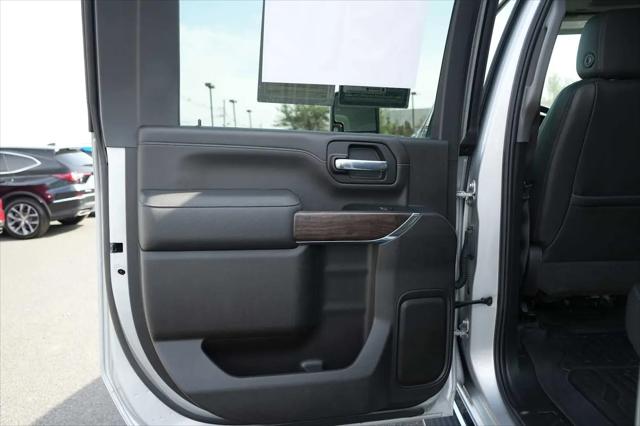 2022 GMC Sierra 2500HD 4WD Crew Cab Standard Bed Denali