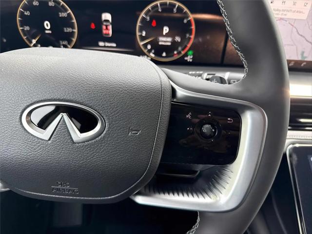 2026 INFINITI QX80 LUXE AWD