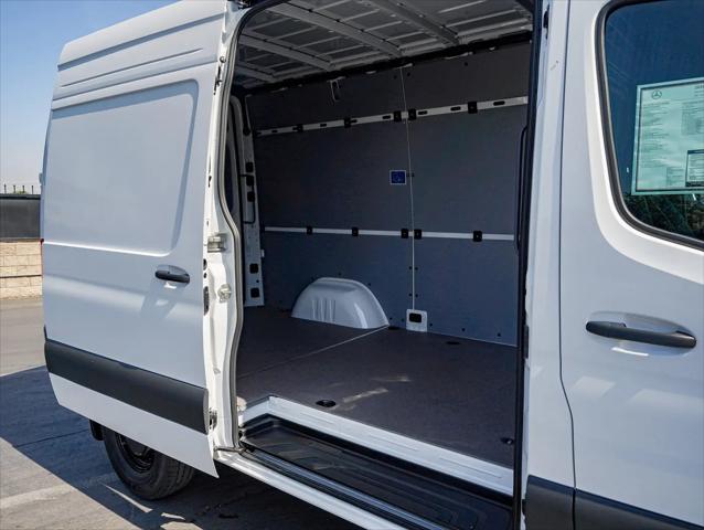 2026 Mercedes-Benz Sprinter 2500 Standard Roof 4-Cyl Diesel HO