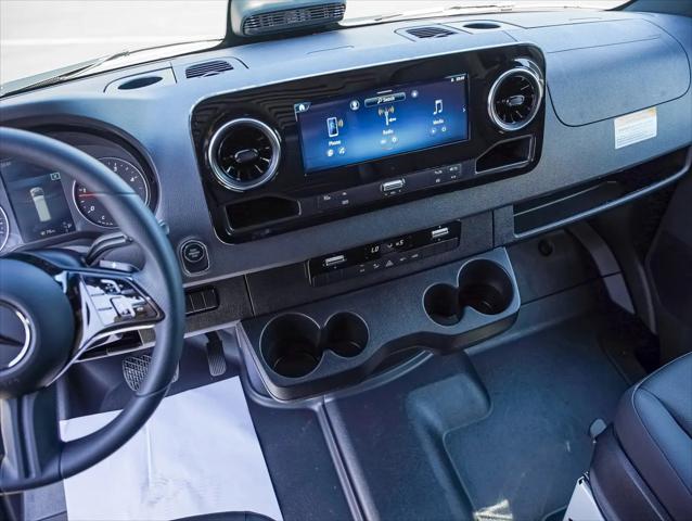 2026 Mercedes-Benz Sprinter 2500 Standard Roof 4-Cyl Diesel HO
