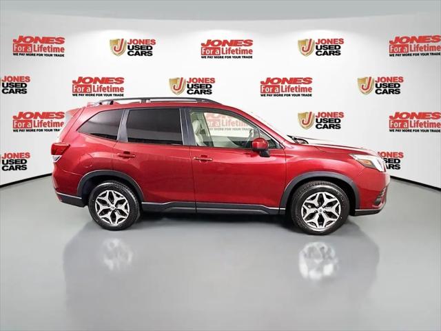2022 Subaru Forester Premium
