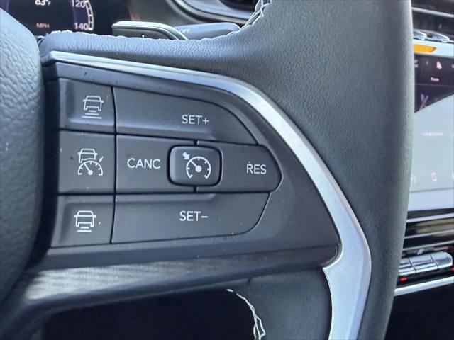 2025 Jeep Grand Cherokee L Laredo 4x4