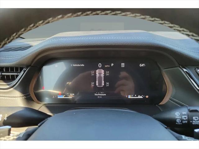 2026 Jeep Grand Cherokee Altitude 4x2