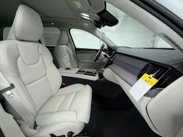 2026 Volvo XC90 Ultra, B6 AWD Gas (mild hybrid), Gasoline, Bright, 7 Seats