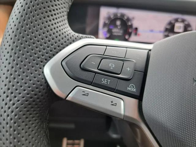 2026 Volkswagen Tiguan SEL R-Line Turbo