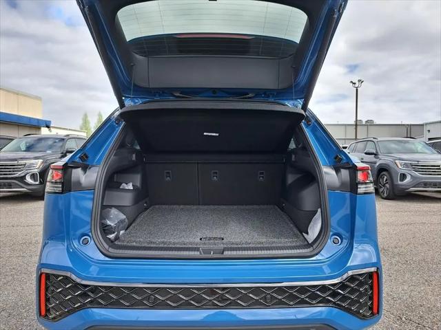 2026 Volkswagen Tiguan SEL R-Line Turbo