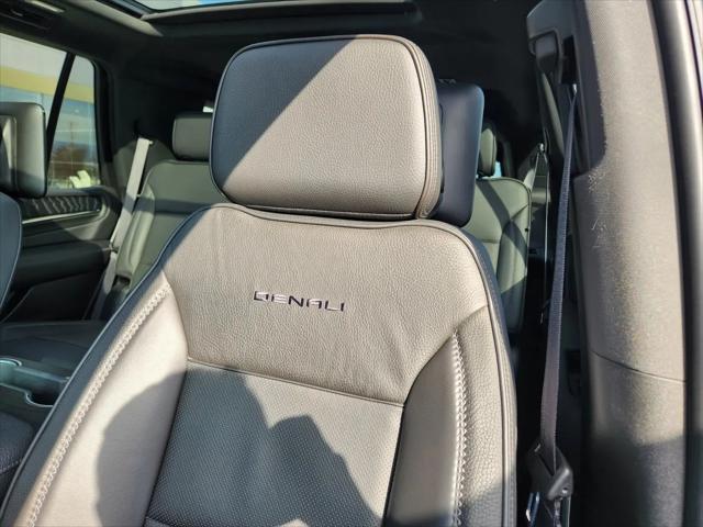 2023 GMC Yukon 4WD Denali
