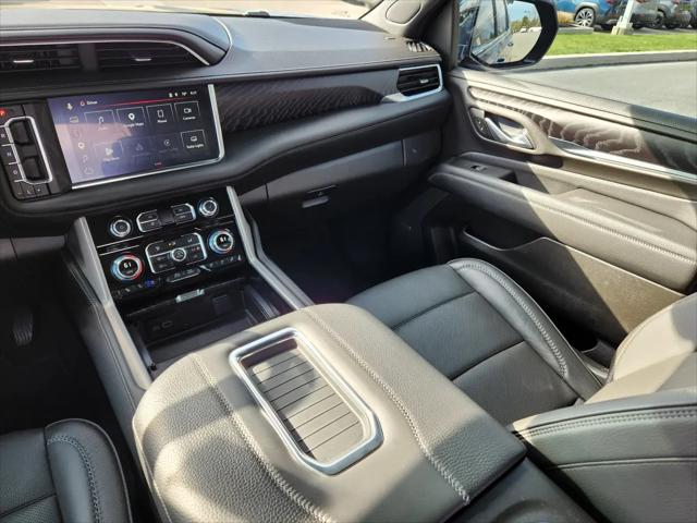 2023 GMC Yukon 4WD Denali