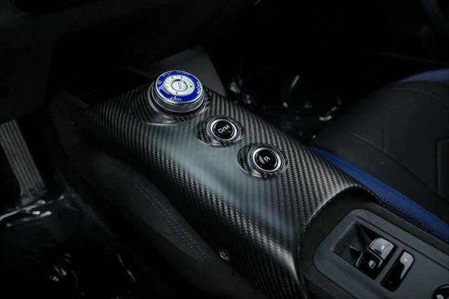 2022 Maserati C20 Standard