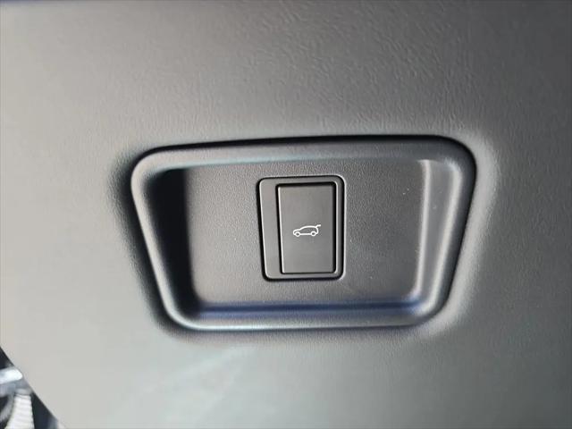 2026 Land Rover Range Rover P400 SE 7 Seat