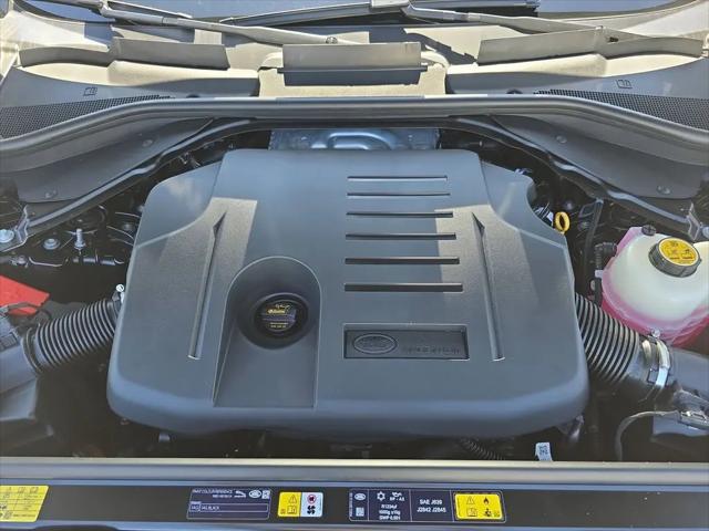 2026 Land Rover Range Rover P400 SE 7 Seat