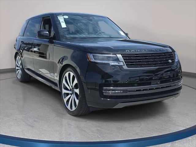 2026 Land Rover Range Rover P400 SE 7 Seat