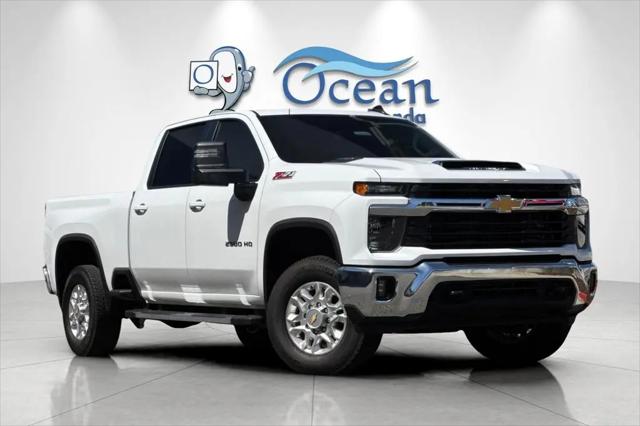 2025 Chevrolet Silverado 2500HD 4WD Crew Cab Standard Bed LT