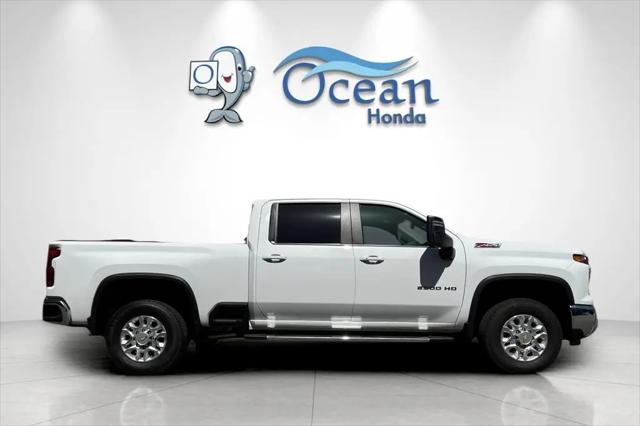 2025 Chevrolet Silverado 2500HD 4WD Crew Cab Standard Bed LT