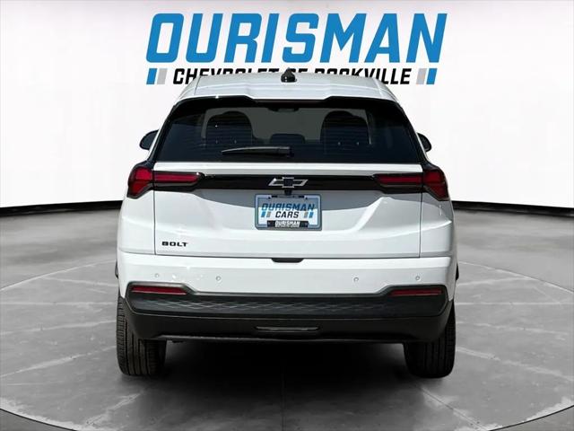 2027 Chevrolet Bolt LT FWD