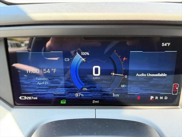 2027 Chevrolet Bolt LT FWD