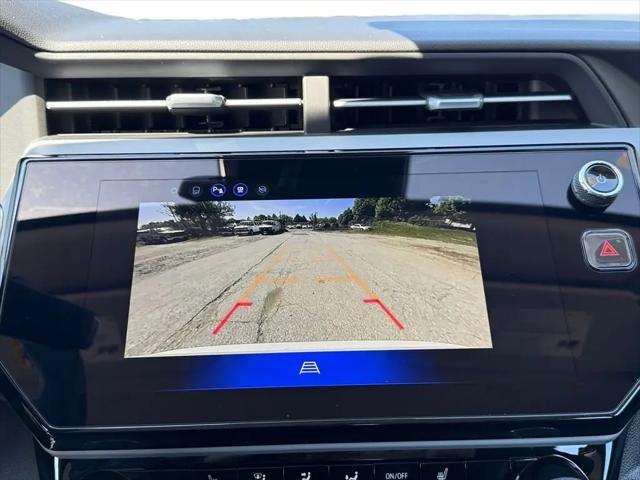 2027 Chevrolet Bolt LT FWD
