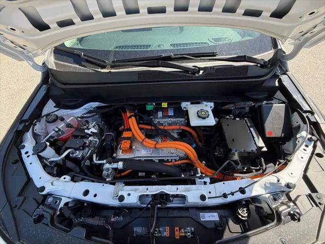 2027 Chevrolet Bolt LT FWD