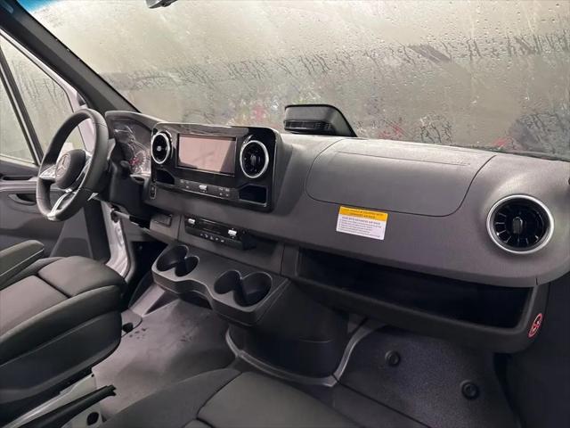 2026 Mercedes-Benz Sprinter 2500 Standard Roof 4-Cyl Diesel